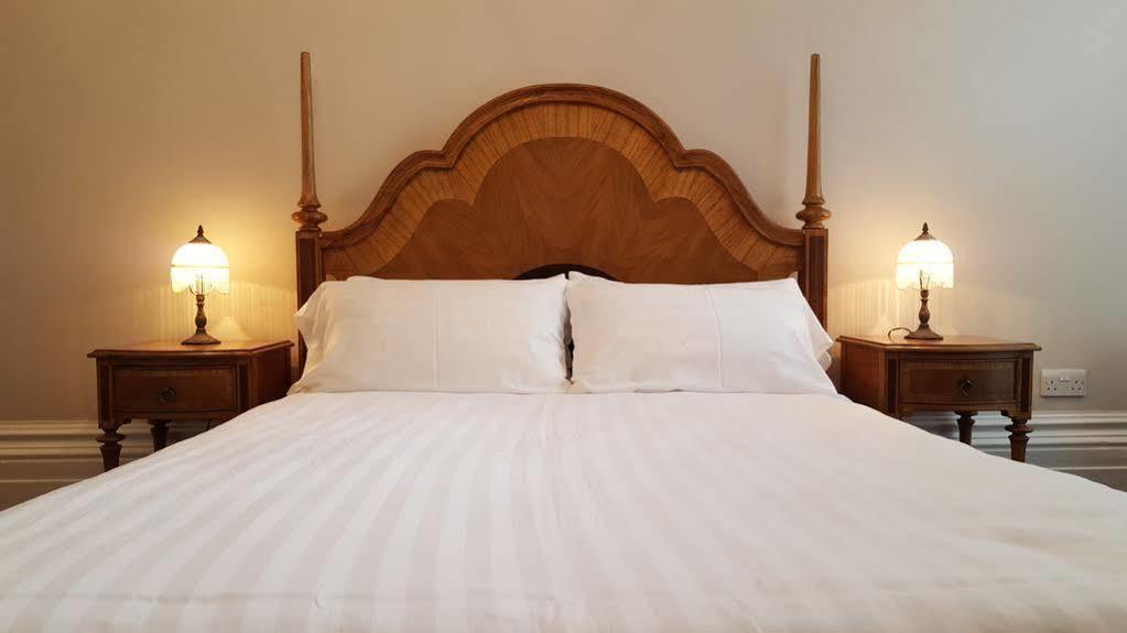 Brighton Pavilions Hotel Екстериор снимка